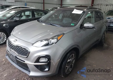 2020 Kia Sportage Ex z USA, uszkodzony, nr VIN KNDPN3AC4L7658572